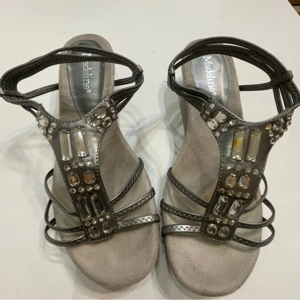 Madeline Gray Embellished Sandals stones. Women’s 8.5. Pre-owned. Scratches.
